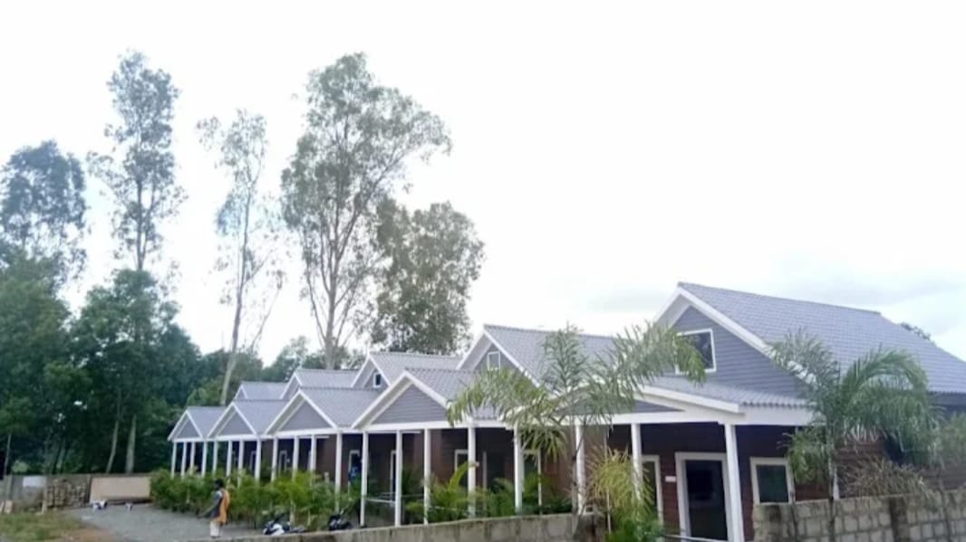 view-1