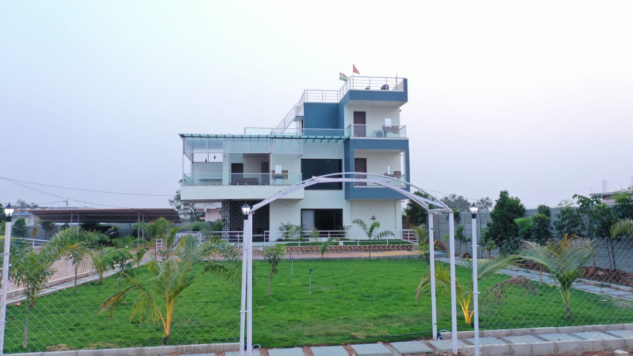 view-1