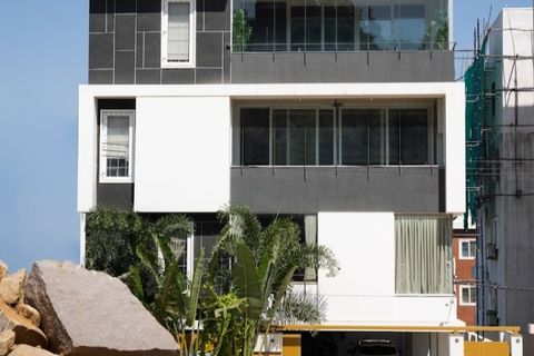 Redesigning Dreams studio (RedD)