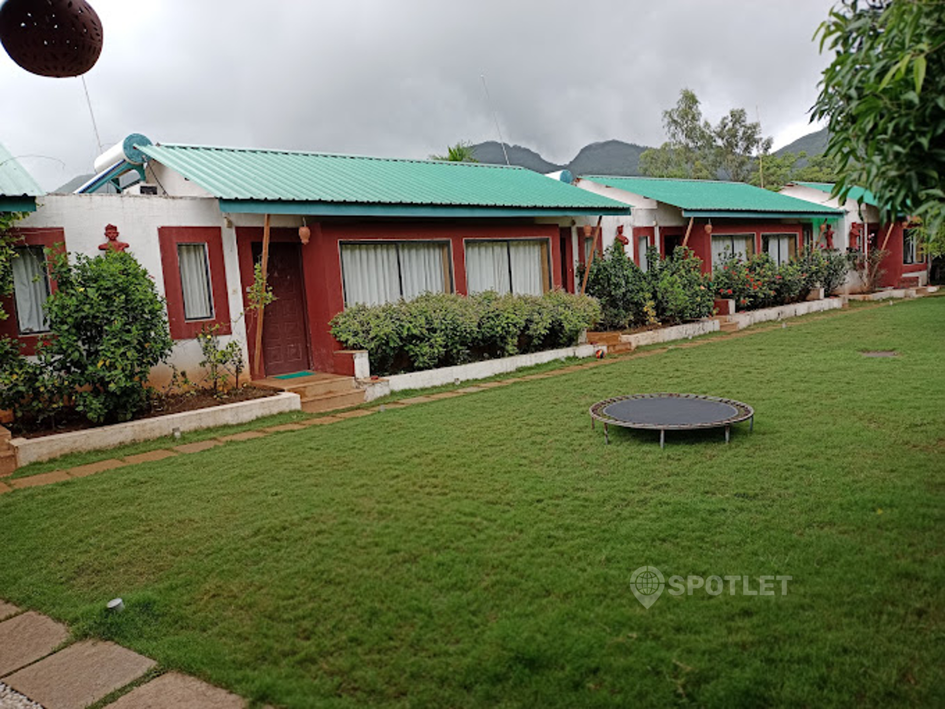 view-3