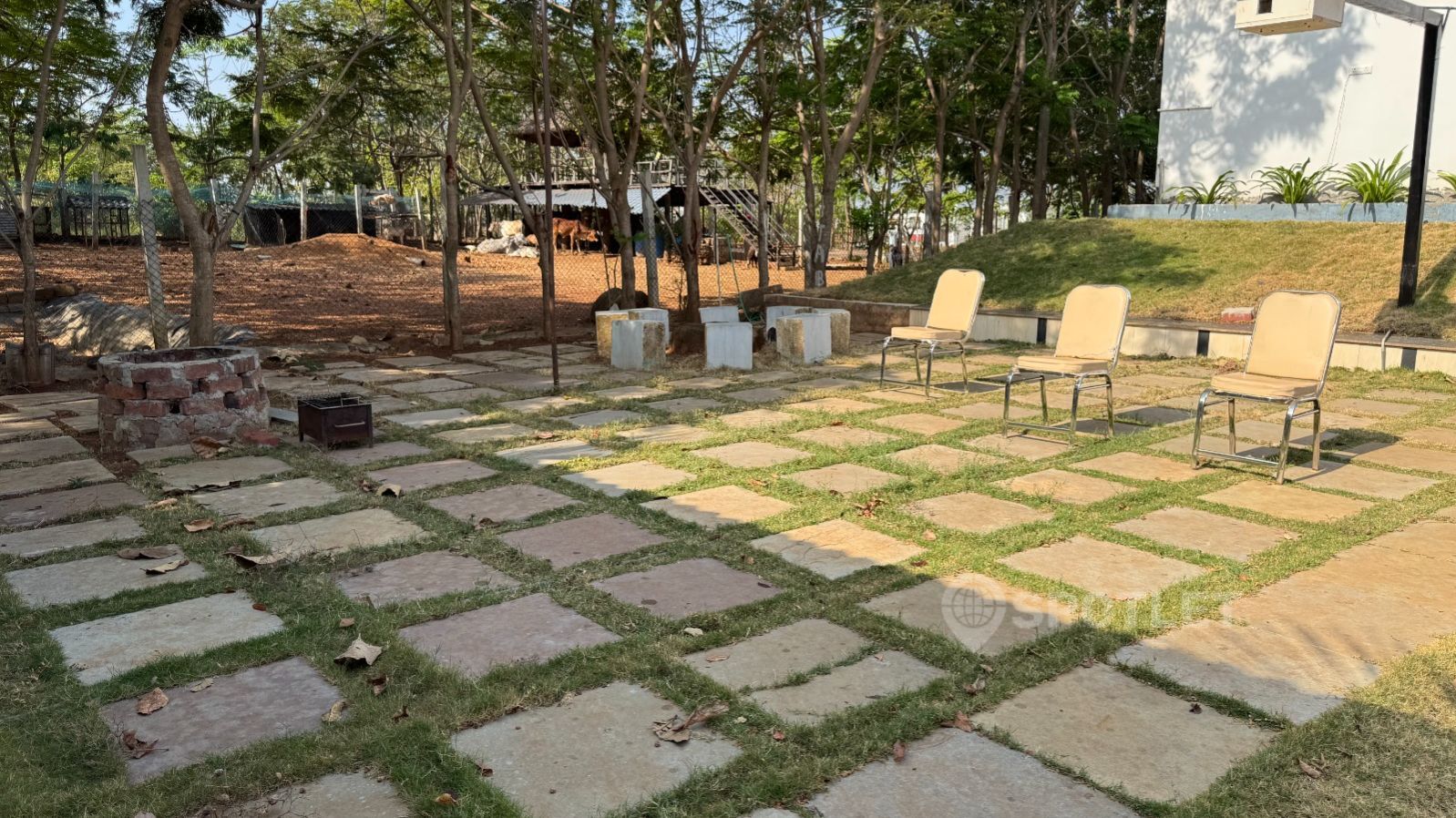 view-2