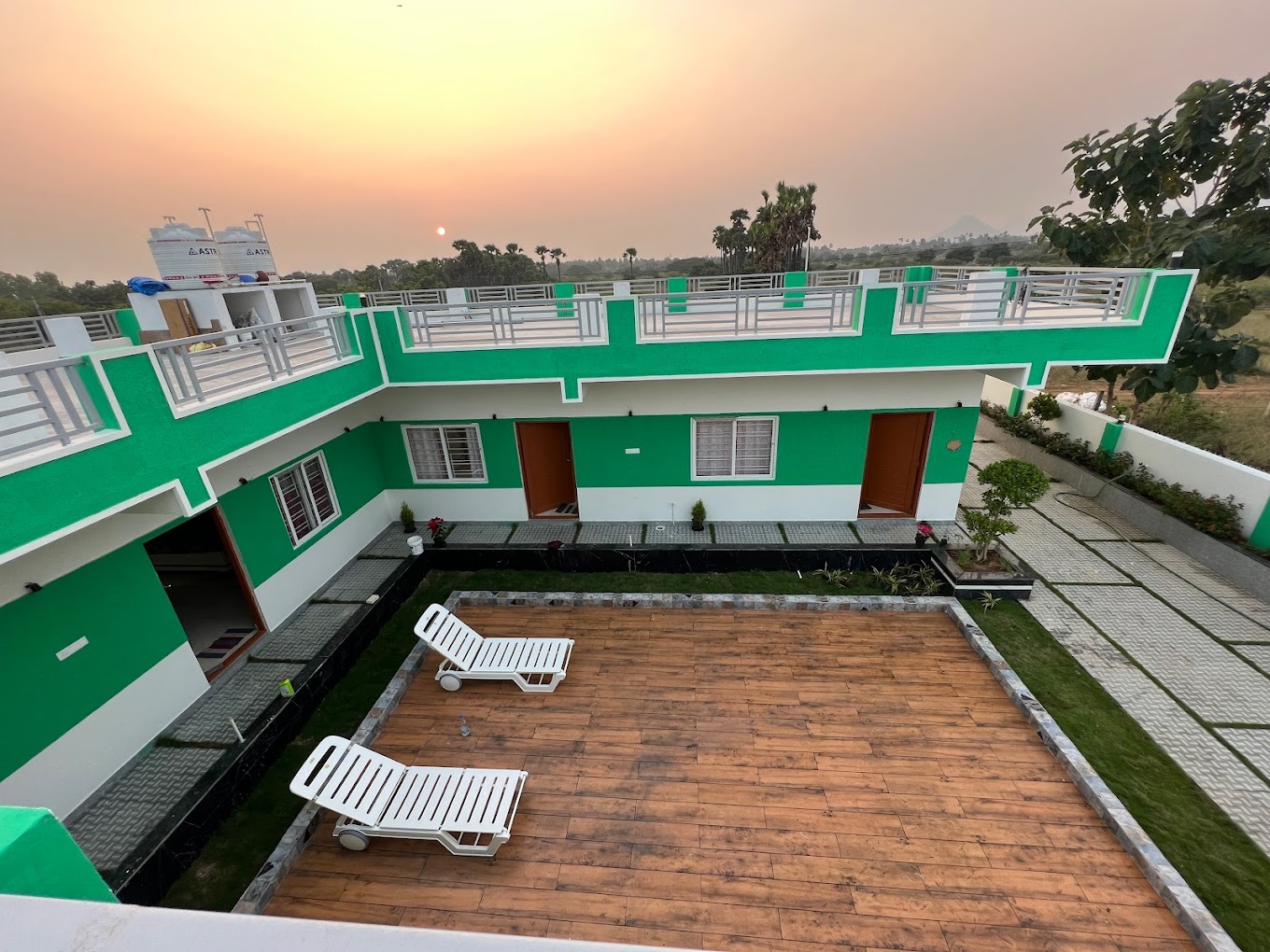 view-2